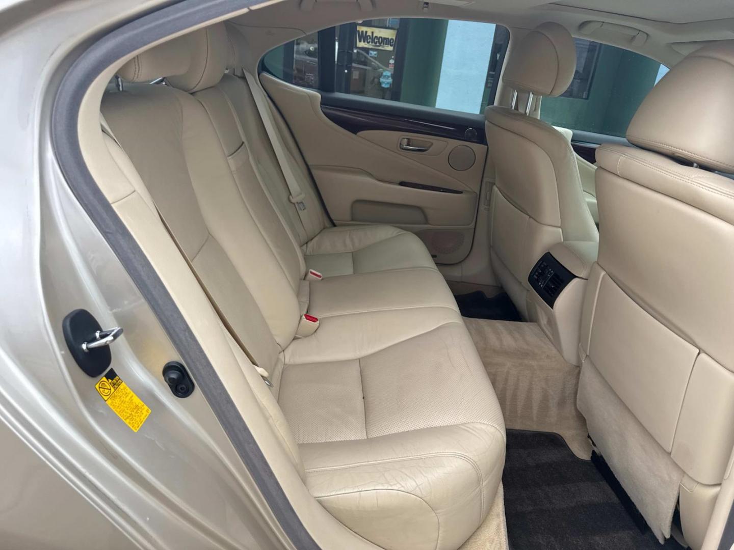 2012 Tan /Parchment Lexus LS 460 4dr Sdn RWD (JTHBL5EF0C5) , N/A transmission, located at 6904 Johnston St., Lafayette, LA, 70503, (337) 988-1960, 30.143589, -92.100601 - Photo#14