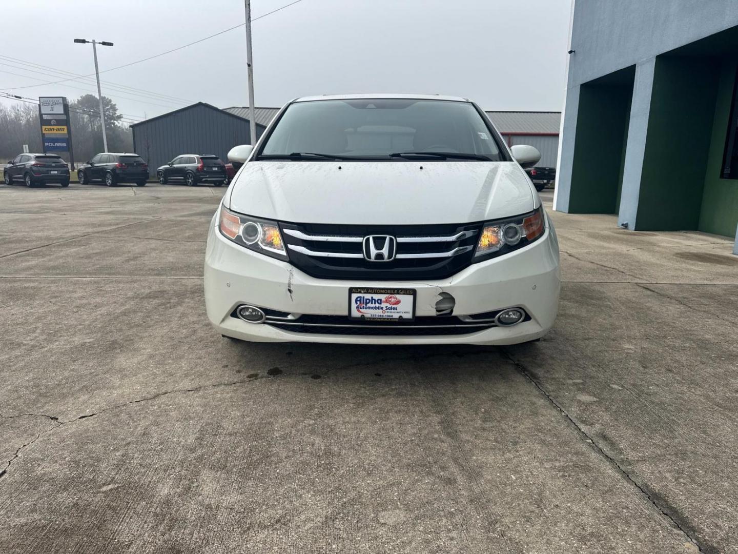 2015 White Diamond Pearl /Beige Honda Odyssey 5dr Touring Elite (5FNRL5H99FB) , Automatic transmission, located at 6904 Johnston St., Lafayette, LA, 70503, (337) 988-1960, 30.143589, -92.100601 - Photo#3