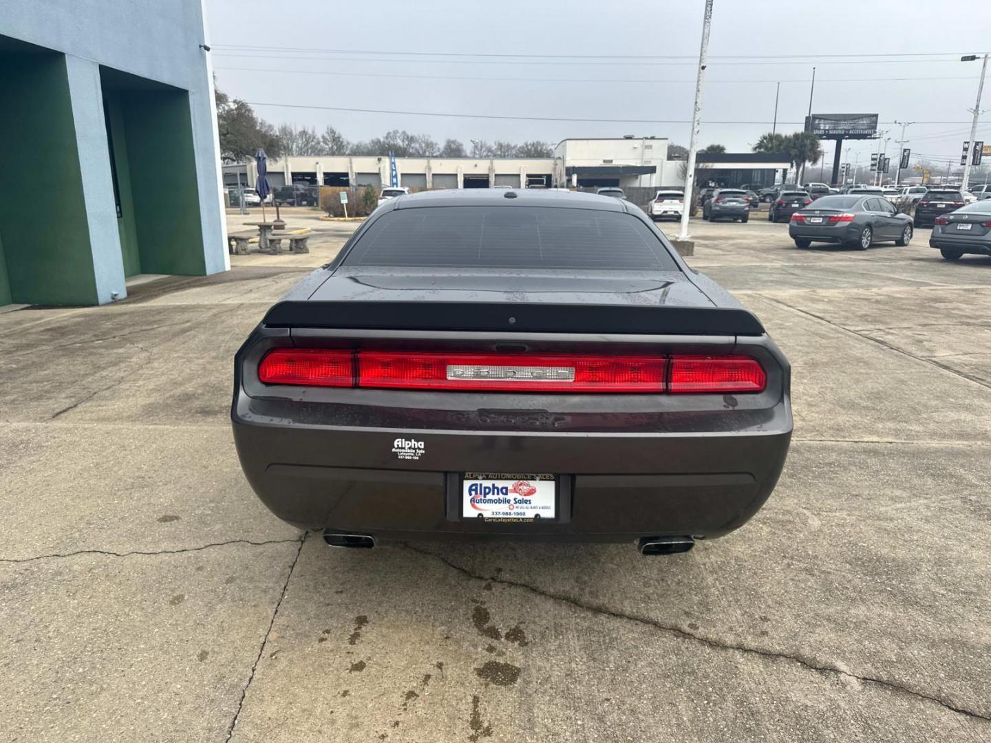 2014 Granite Crystal Metallic Clearcoat /Black Dodge Challenger 2dr Cpe SXT (2C3CDYAG0EH) , N/A transmission, located at 6904 Johnston St., Lafayette, LA, 70503, (337) 988-1960, 30.143589, -92.100601 - Photo#10