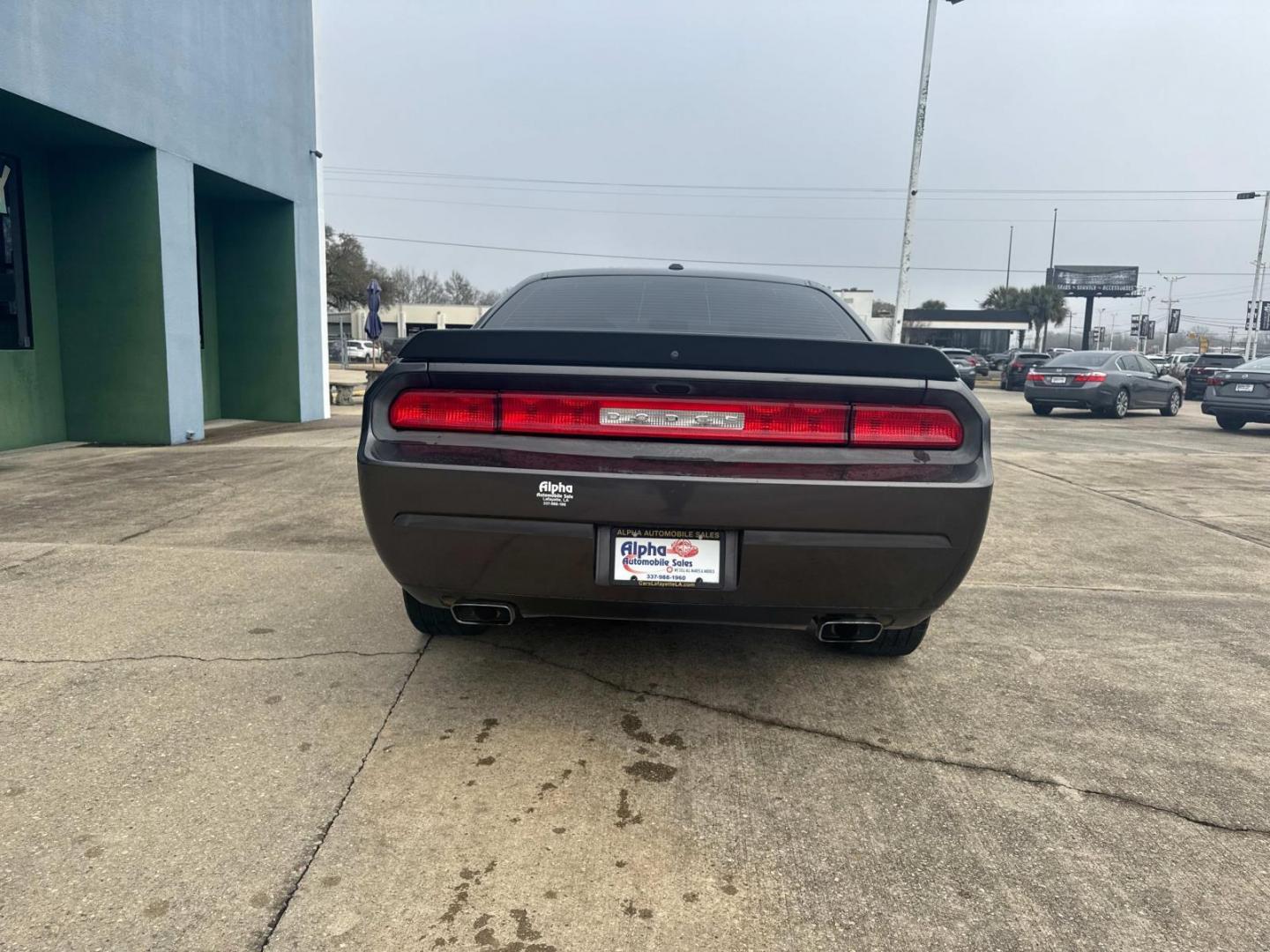 2014 Granite Crystal Metallic Clearcoat /Black Dodge Challenger 2dr Cpe SXT (2C3CDYAG0EH) , N/A transmission, located at 6904 Johnston St., Lafayette, LA, 70503, (337) 988-1960, 30.143589, -92.100601 - Photo#11